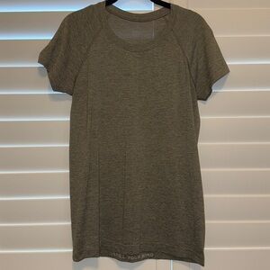 Lululemon Swiftly Tech Short Sleeve